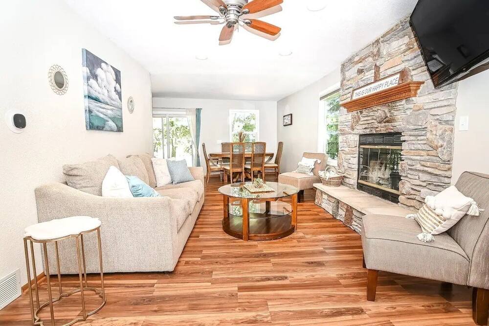 Photo of Livingroom in Montello