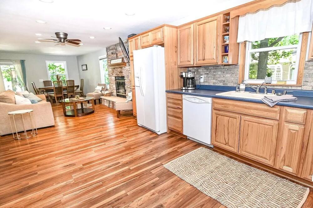 Photo of Others in Montello