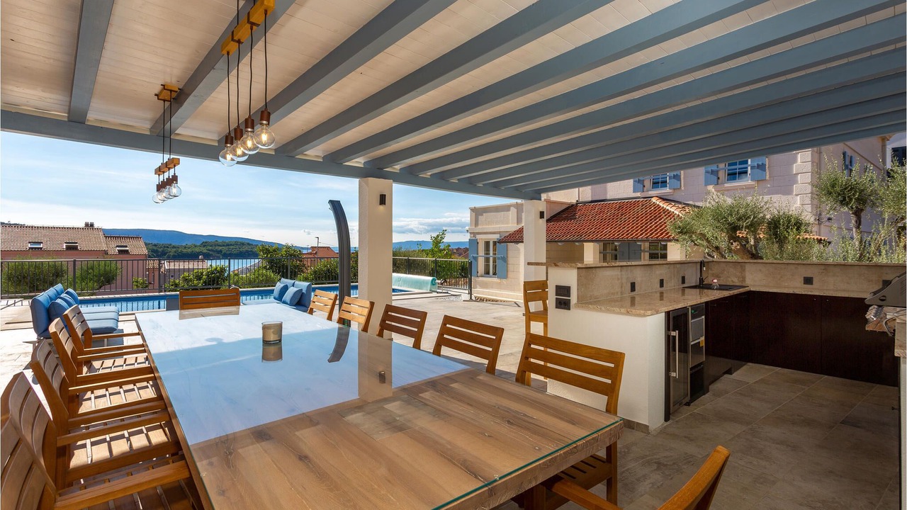 Photo of Outdoor in Cres