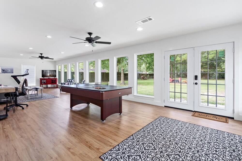 Photo of Bedroom in Bevil Oaks