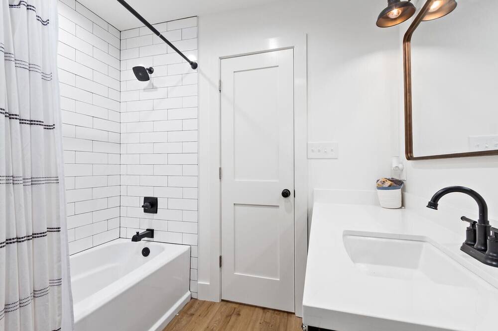 Photo of Bathroom in Bevil Oaks