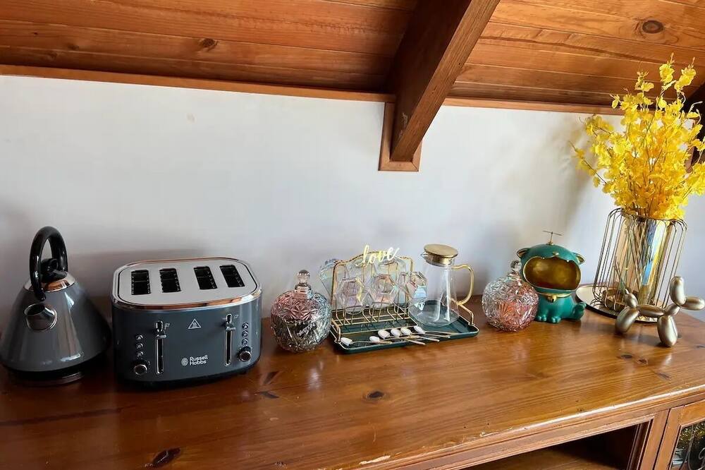 Photo of Others in Dean