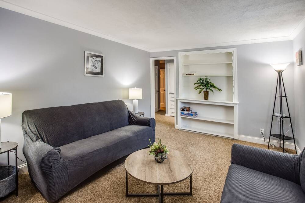 Photo of Livingroom in Rochester