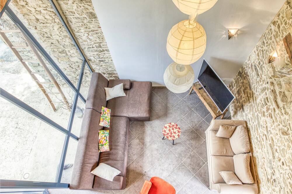 Photo of Bedroom in Padies