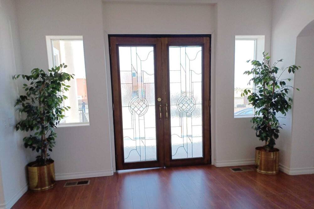 Photo of Livingroom in Lancaster