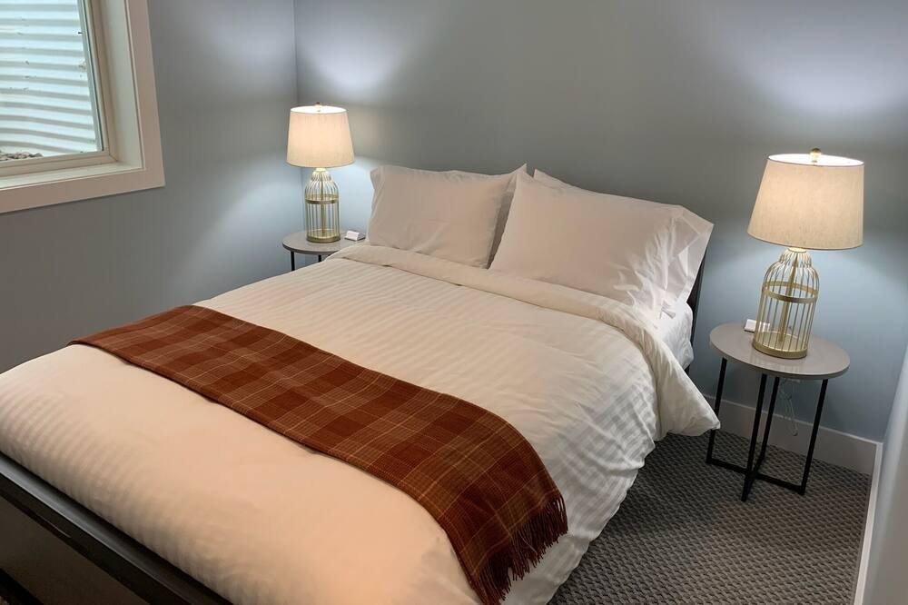 Photo of Others in Wooded Estates