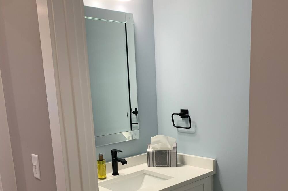 Photo of Bathroom in Wooded Estates