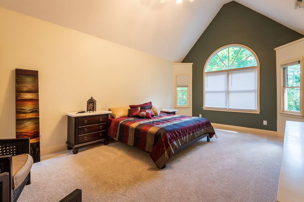 Photo of Bedroom in Raleigh