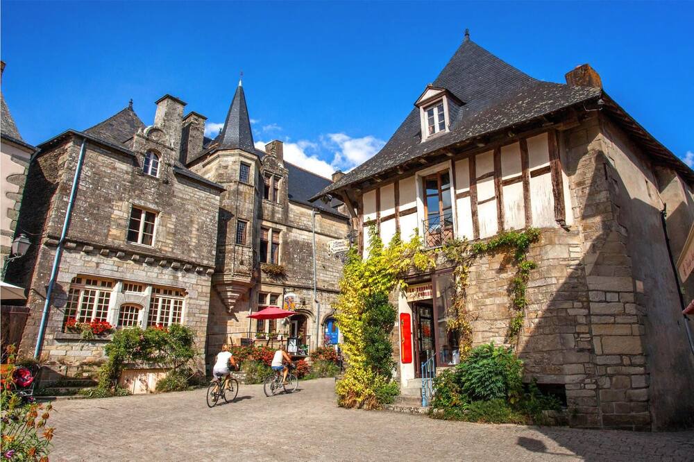 Photo of Others in Saint-Martin-sur-Oust