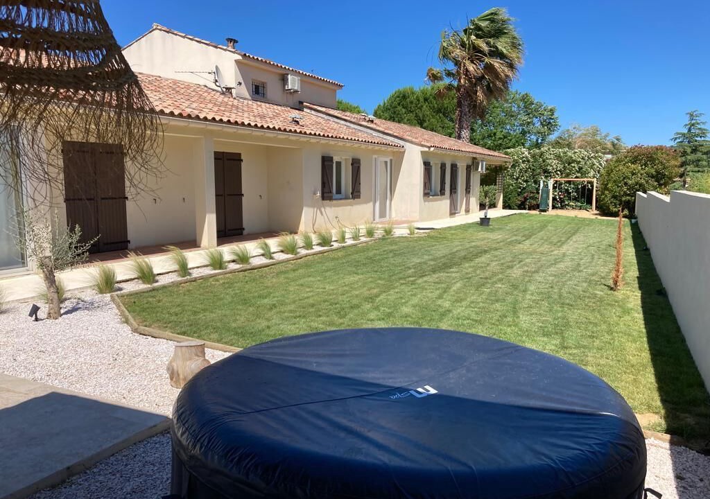 Photo of Outdoor in Plaissan