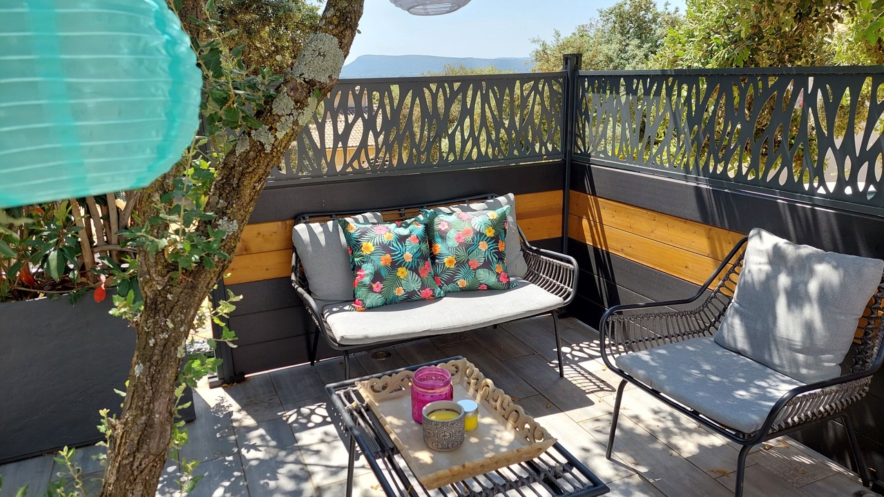 Photo of Outdoor in Mornas