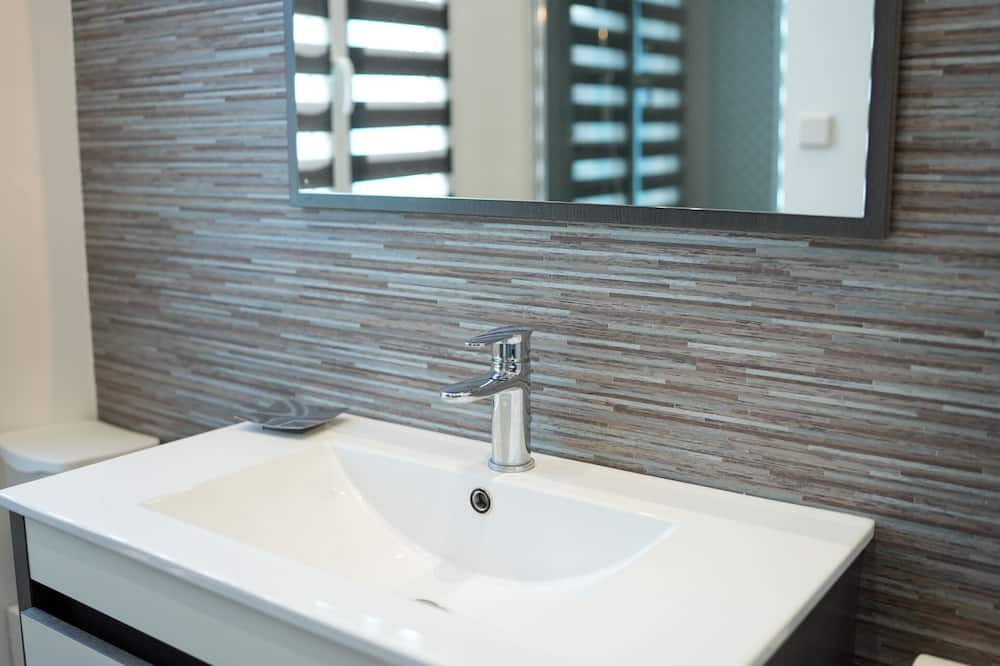 Photo of Bathroom in Mesnil-Val