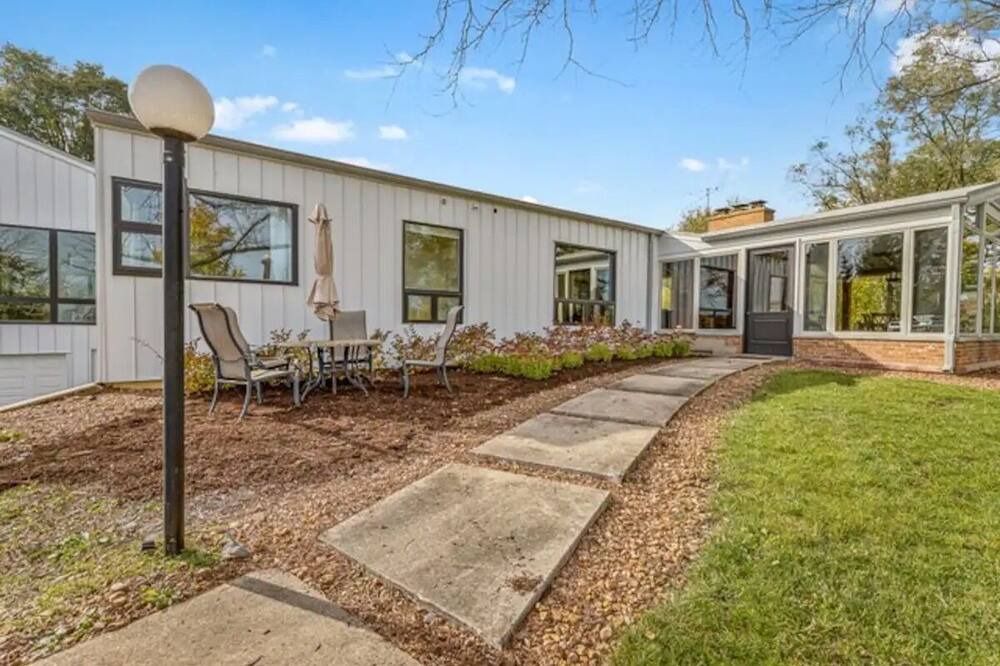 Photo of Outdoor in St. Charles