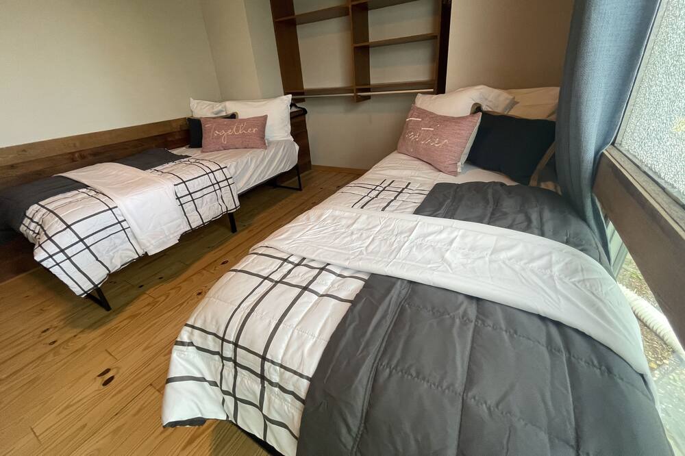 Photo of Bedroom in St. Charles