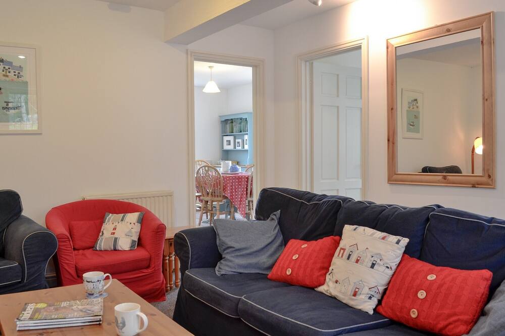 Photo of Others in Smallridge