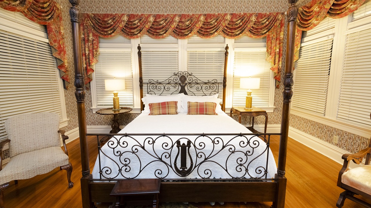Photo of Bedroom in Arkadelphia