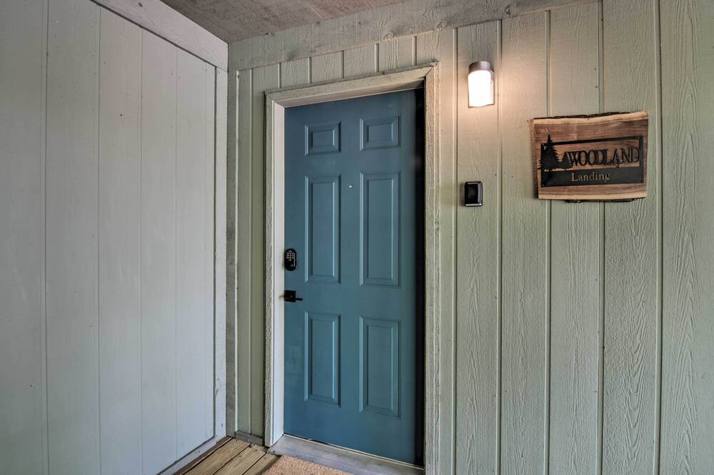 Photo of Others in Notch Estates