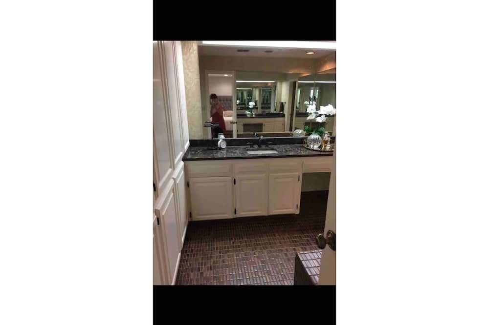 Photo of Bedroom in Texarkana