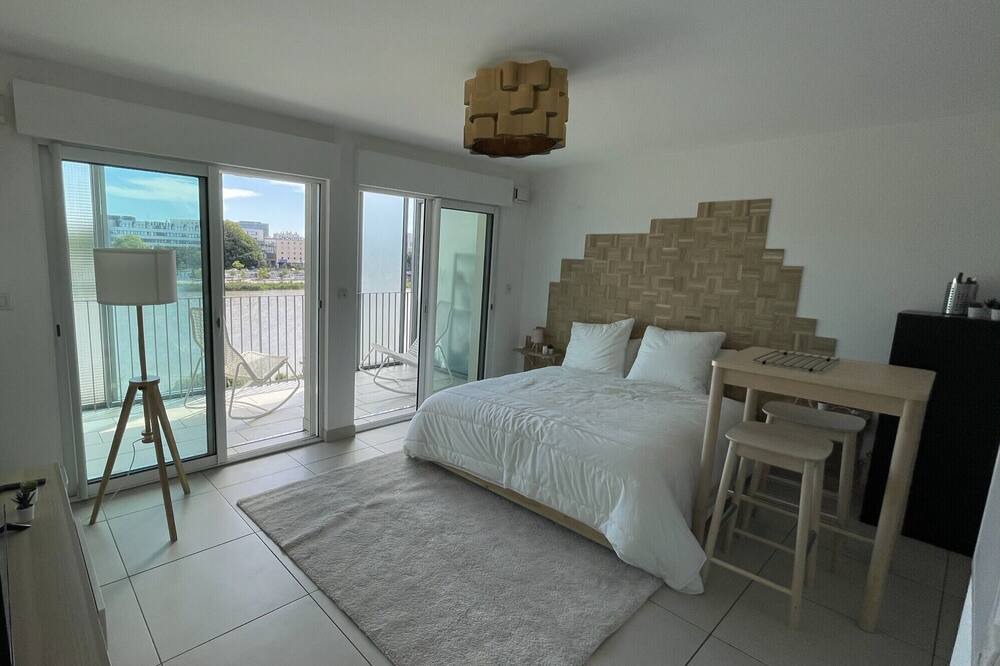 Photo of Bedroom in Madeleine-Champ de Mars