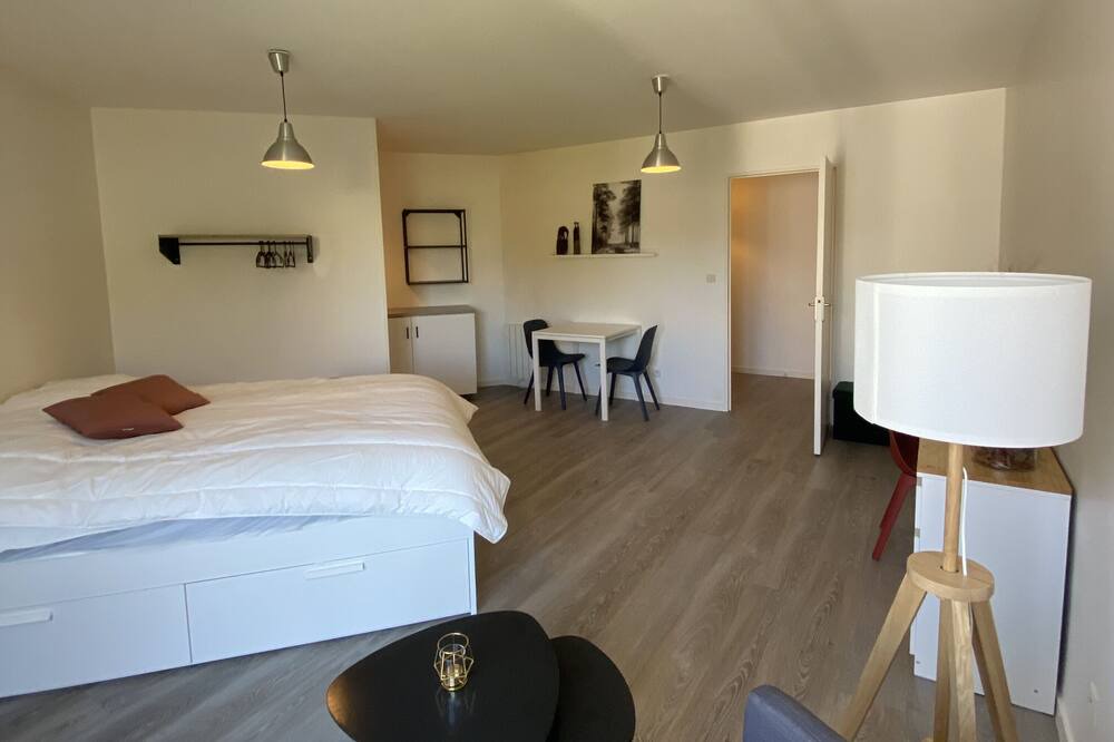 Photo of Bedroom in Quai de la Fosse