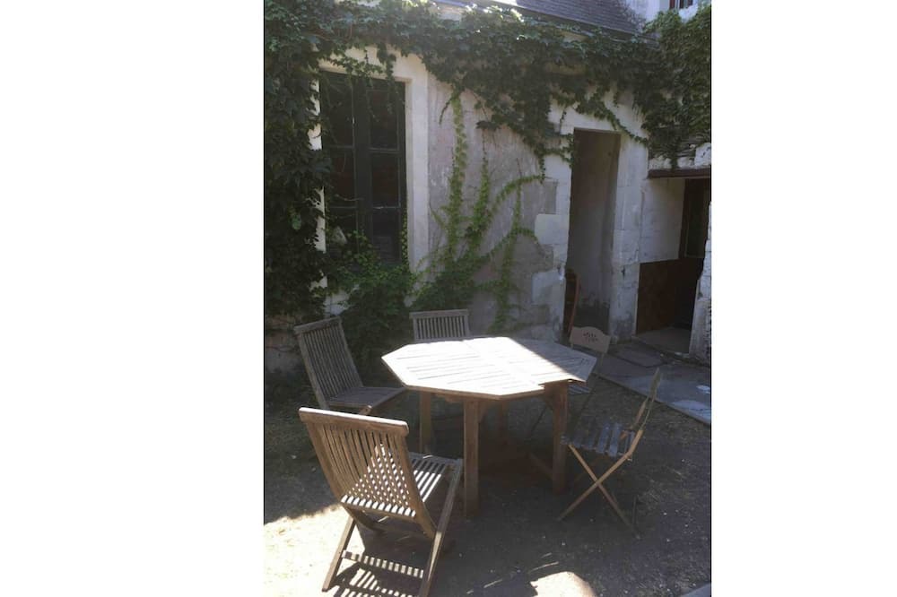 Photo of Patio Balcony in Les Ponts-de-Ce