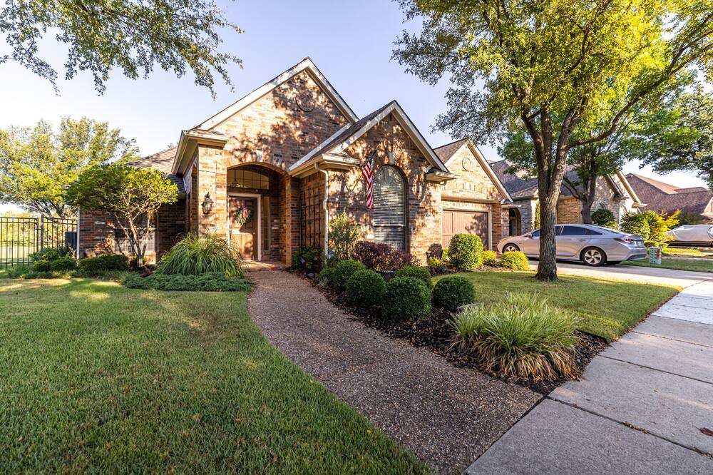Photo of Outdoor in Lantana