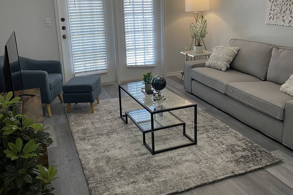 Photo of Livingroom in Schertz