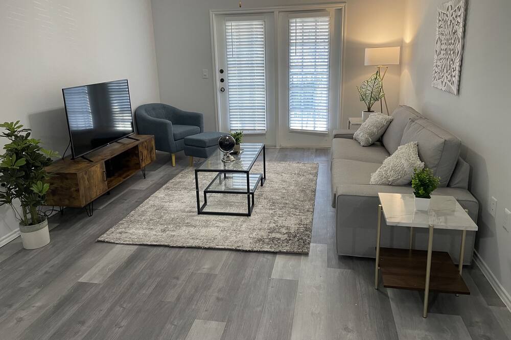 Photo of Livingroom in Schertz