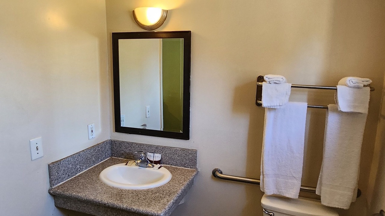 Photo of Bathroom in La Riviera