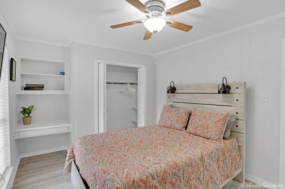 Photo of Bedroom in Shreveport