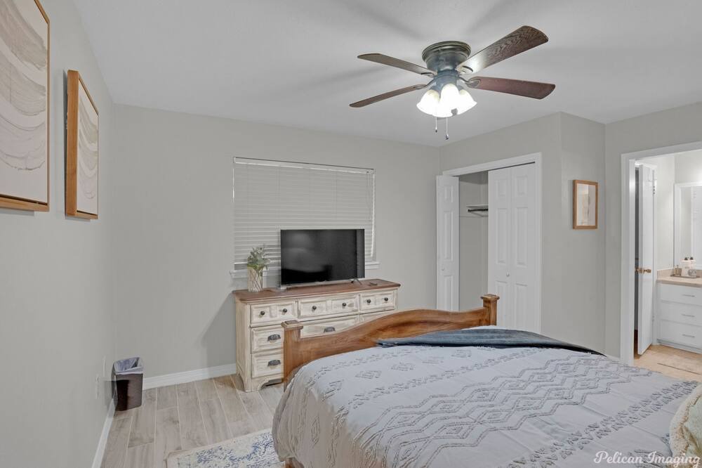 Photo of Bedroom in Shreveport