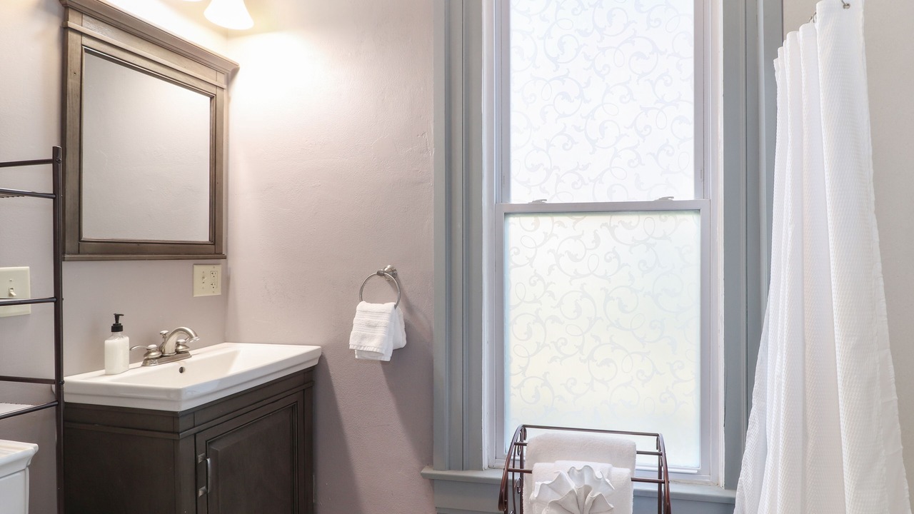 Photo of Bathroom in Fulton