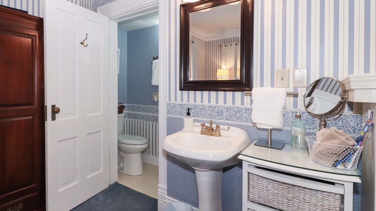 Photo of Bathroom in Fulton