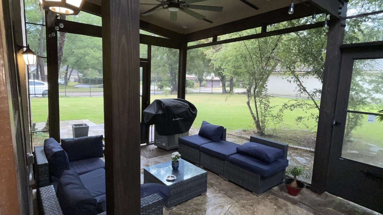 Photo of Patio Balcony in Baytown