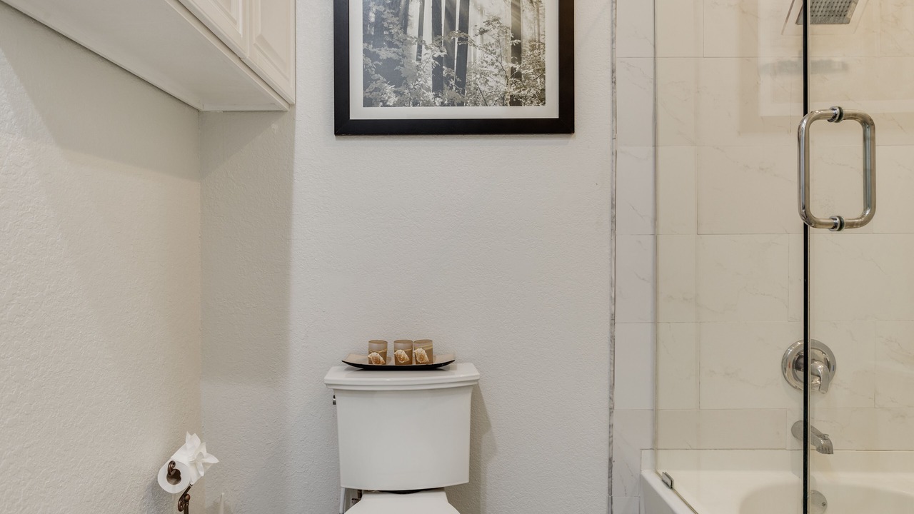 Photo of Bathroom in Midtown