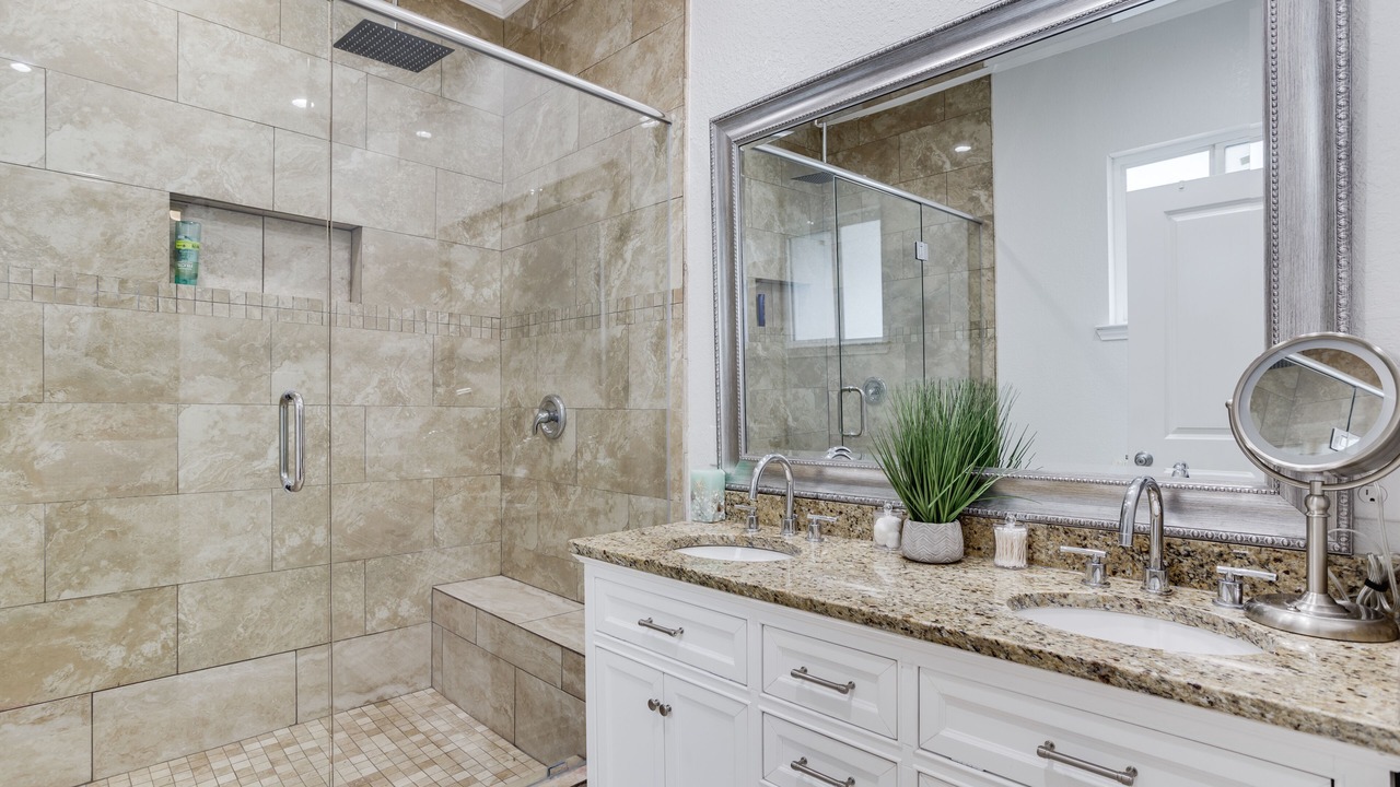 Photo of Bathroom in Midtown
