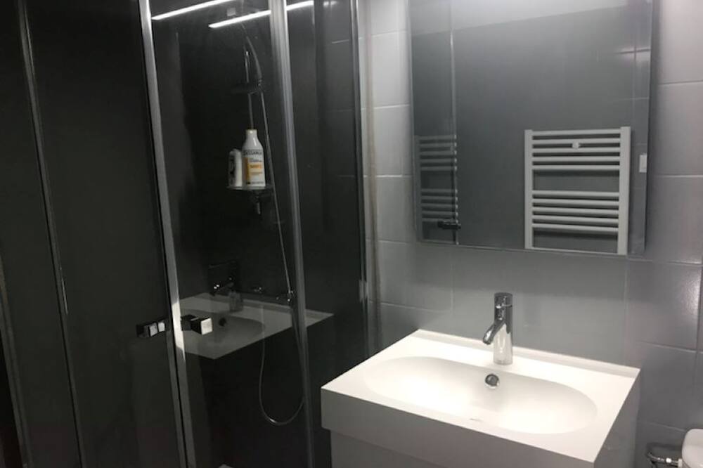 Photo of Bathroom in La Franqui