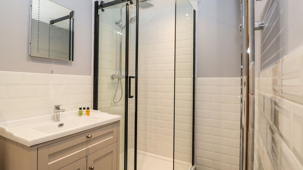 Photo of Others in Bourton