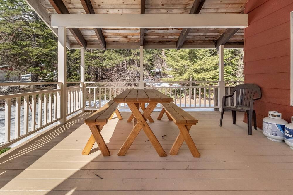 Photo of Patio Balcony in Leavenworth