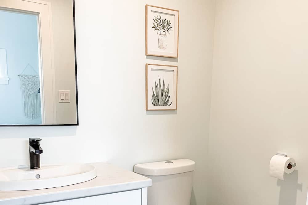 Photo of Bathroom in Borden-Carleton