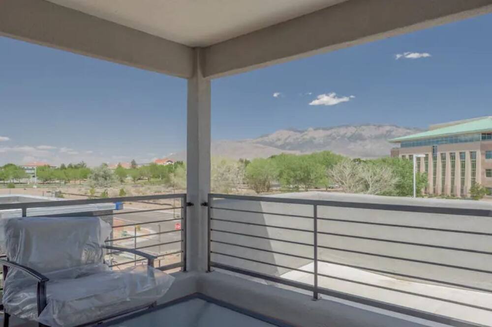Photo of Patio Balcony in Alamedan Valley
