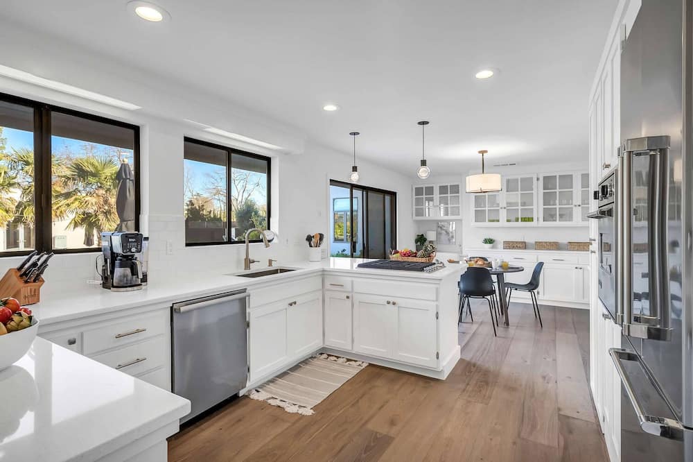 Photo of Kitchen in St. Helena