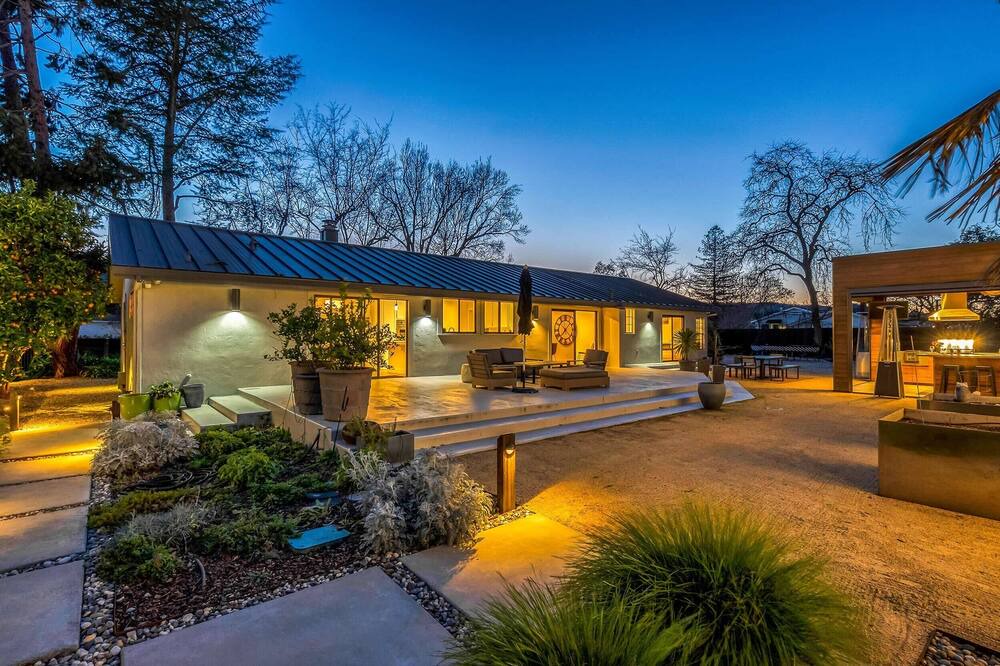 Photo of Outdoor in St. Helena