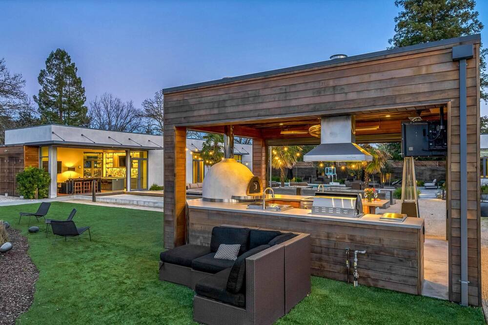 Photo of Outdoor in St. Helena