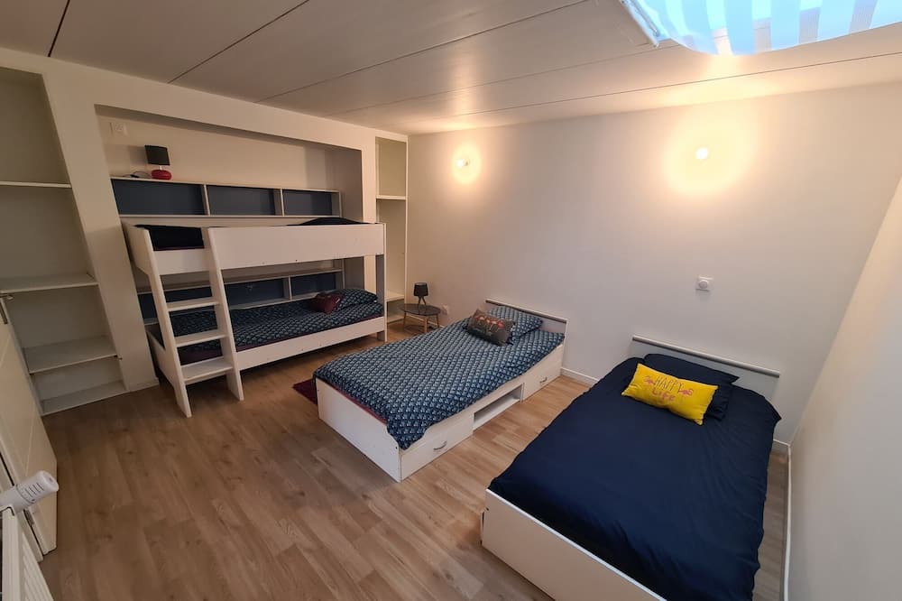 Photo of Bedroom in Reignier-Esery