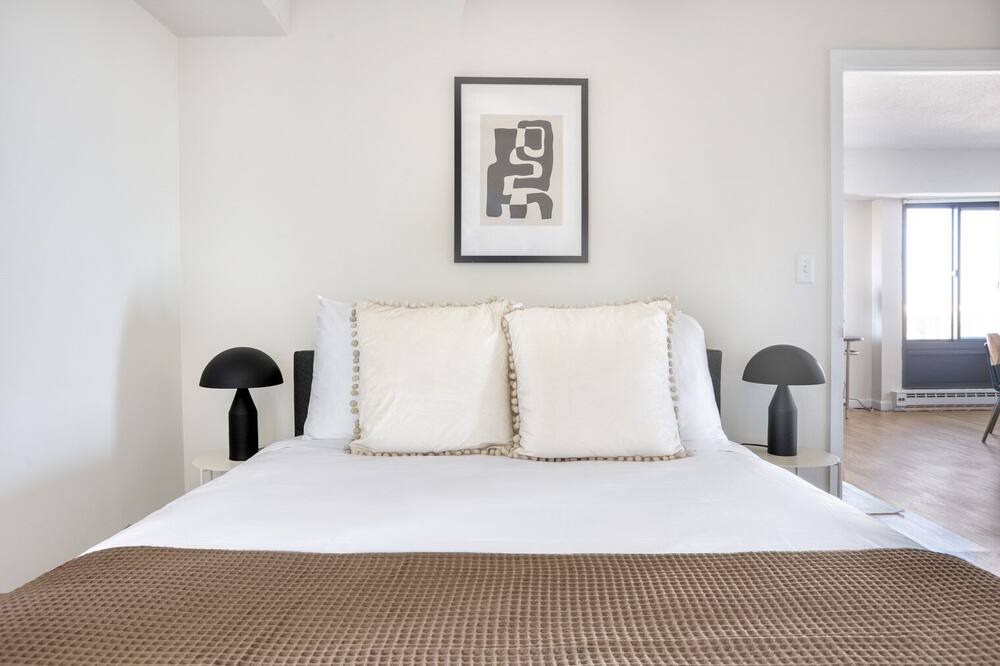 Photo of Bedroom in Mid-Cambridge