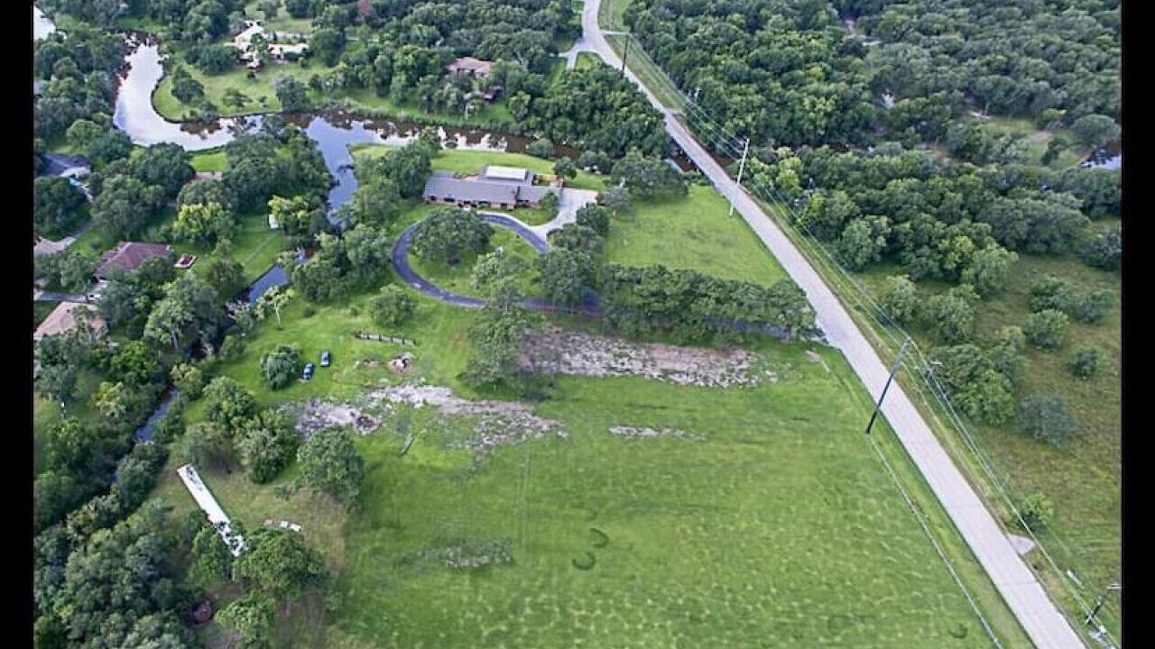 Photo of Outdoor in Hitchcock