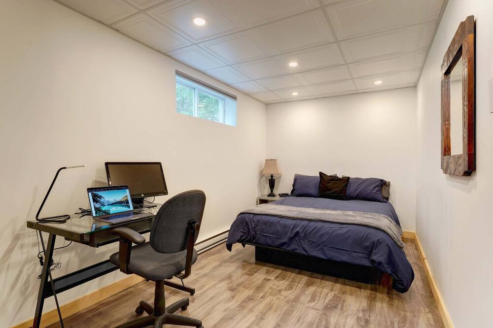 Photo of Bedroom in Lac-Swell