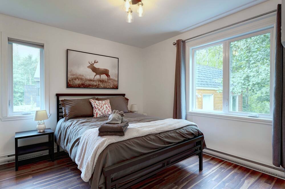 Photo of Bedroom in Lac-Swell