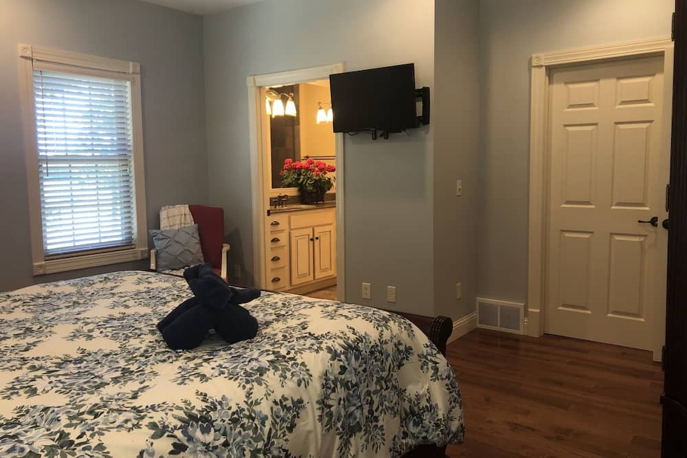 Photo of Bedroom in Jackson